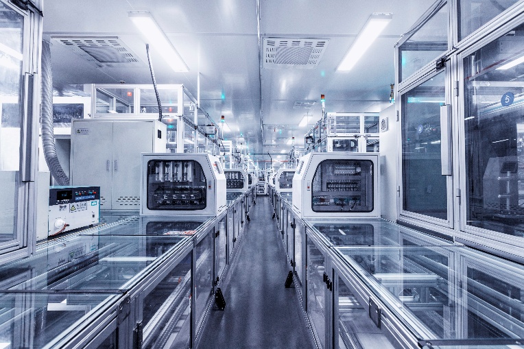 相当于140个足球场面积 比亚迪年产能24GWh电池工厂青海下线