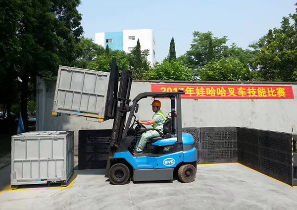 叉车起动机壳及磁极圈的检查与修理