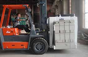 提升物流搬运效率 扩展用途的叉车属具