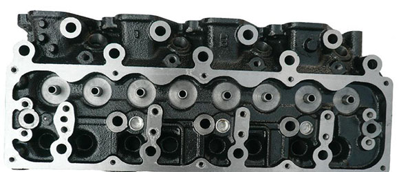 叉车气缸体损坏和气缸盖裂纹的分析查找及修复