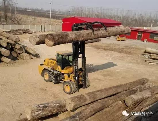 请珍惜你身边开叉车的朋友！