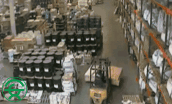 叉车安全事故现场