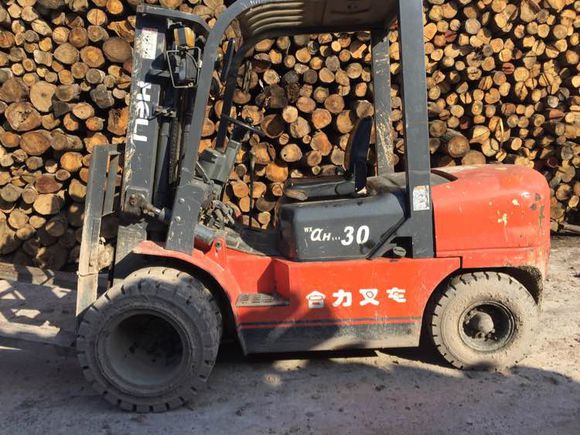 不知道这两点,你就继续买假叉车吧!